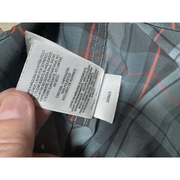 Columbia Men's Size XL Shirt Omni Wick Advanced Evaporation Plaid Blue Vent Flaw - Picture 12 of 13